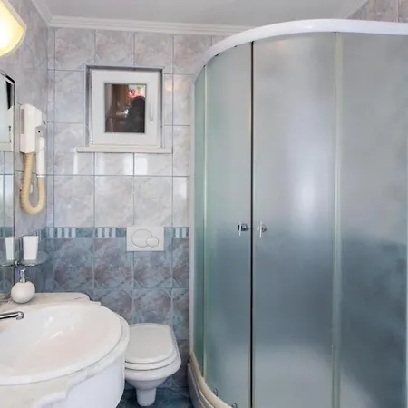 Rebecca - One Bedroom With Terrace And Sea View Apartament